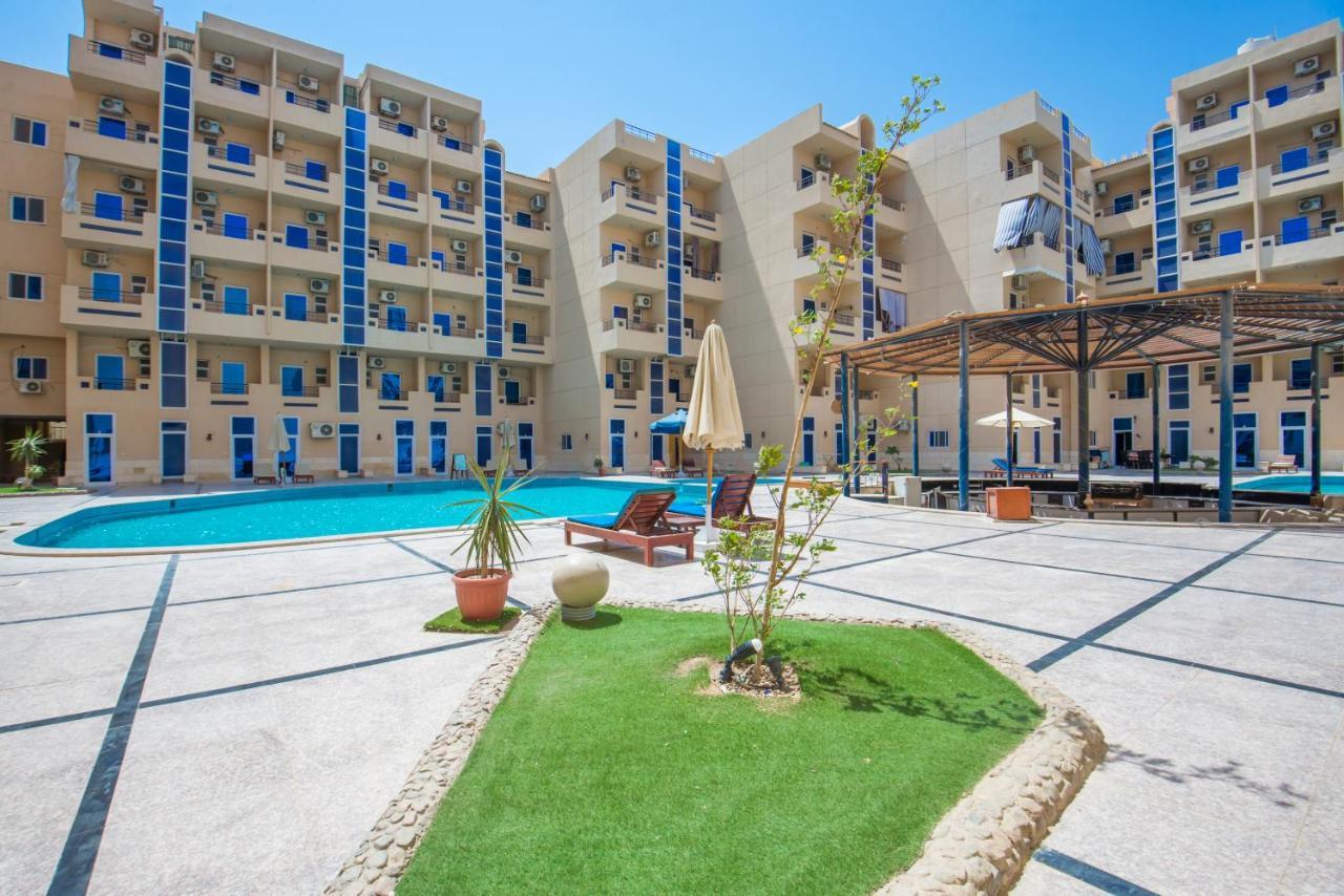 Pool View With Balcony Near El Gouna Hurghada Exterior photo